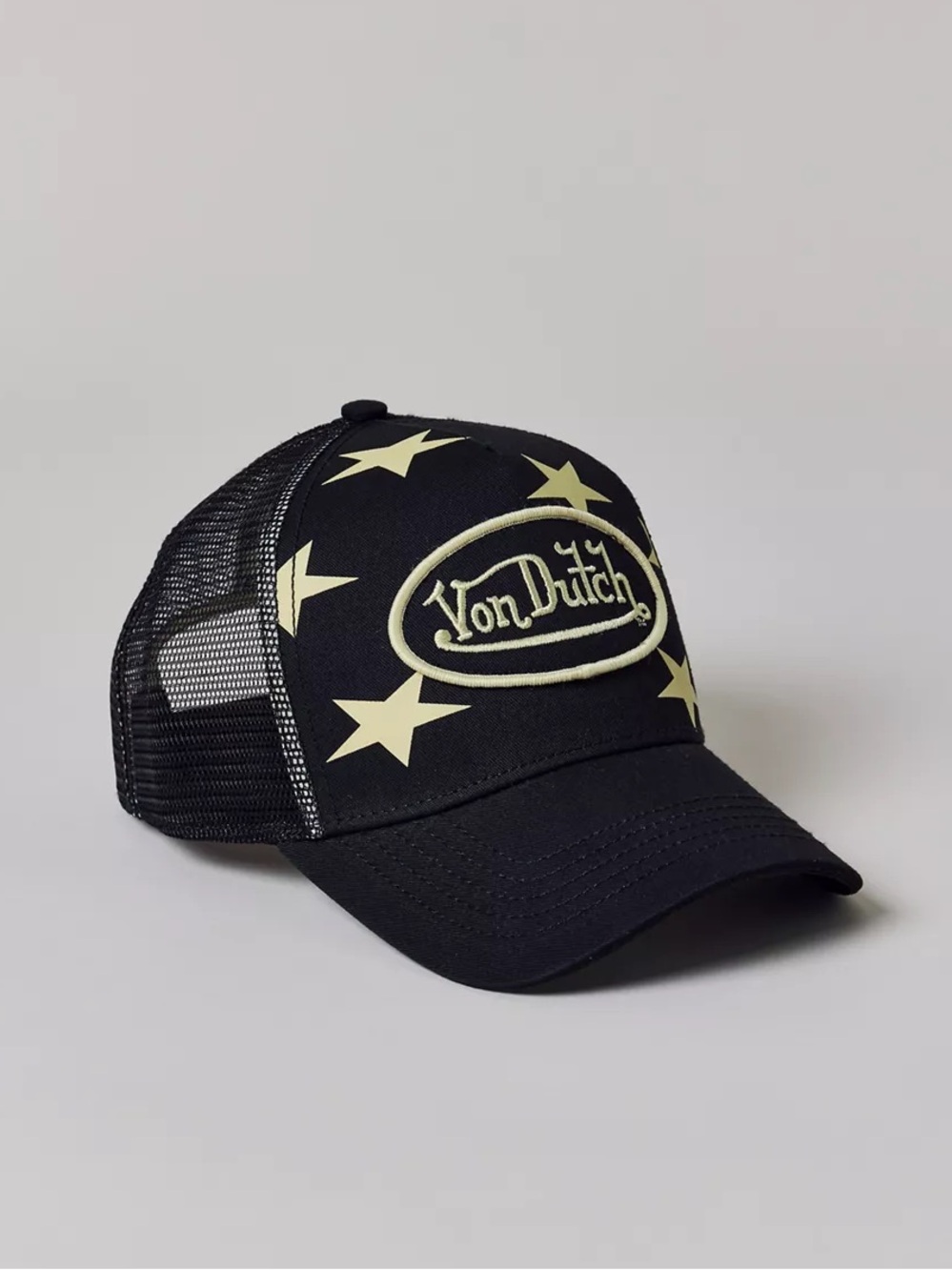 NWOT Von Dutch Americana Trucker Hat